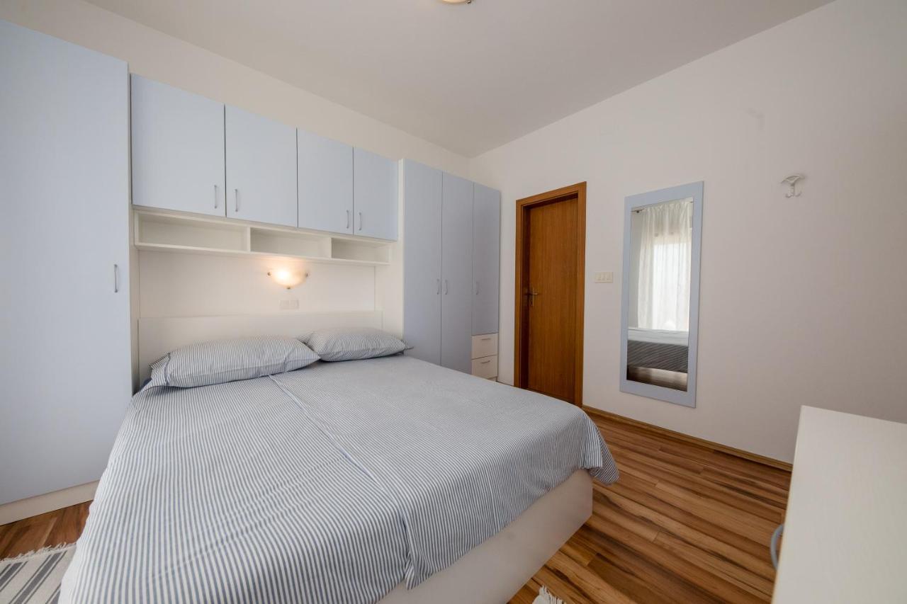 Apartmani Marica Beg Palit Exterior photo