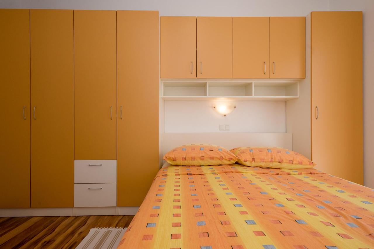 Apartmani Marica Beg Palit Exterior photo
